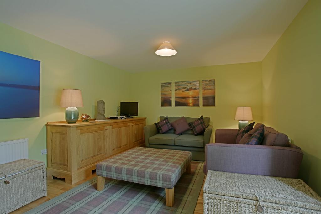 Highland Club Scotland Apartments Форт Аугустус Номер фото